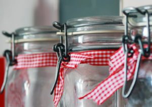 jars-present-wrapping